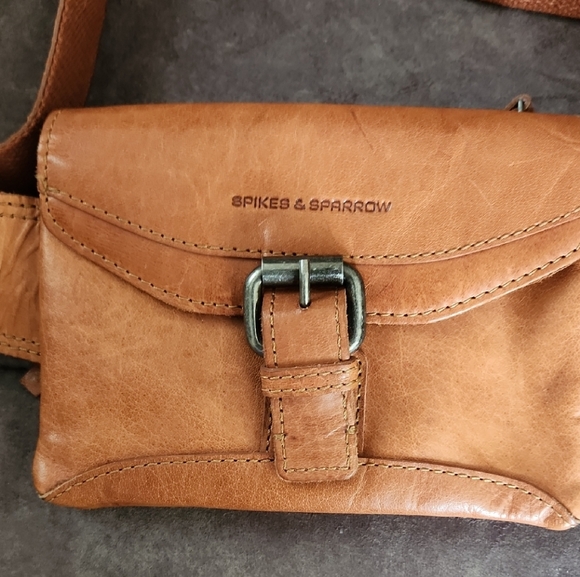 Spikes & Sparrow Tan Leather Belt Bag - Picture 1 of 13